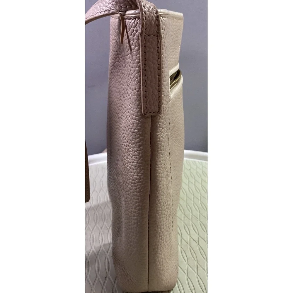 Kate Spade NY Purse Cross Body Tan Pebble Leather Bag Tassle Front Purse 10x11x2